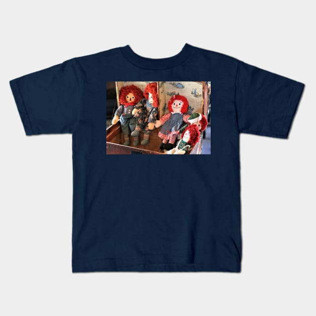 Raggedy Ann & Andy Kids T-Shirt by photoclique